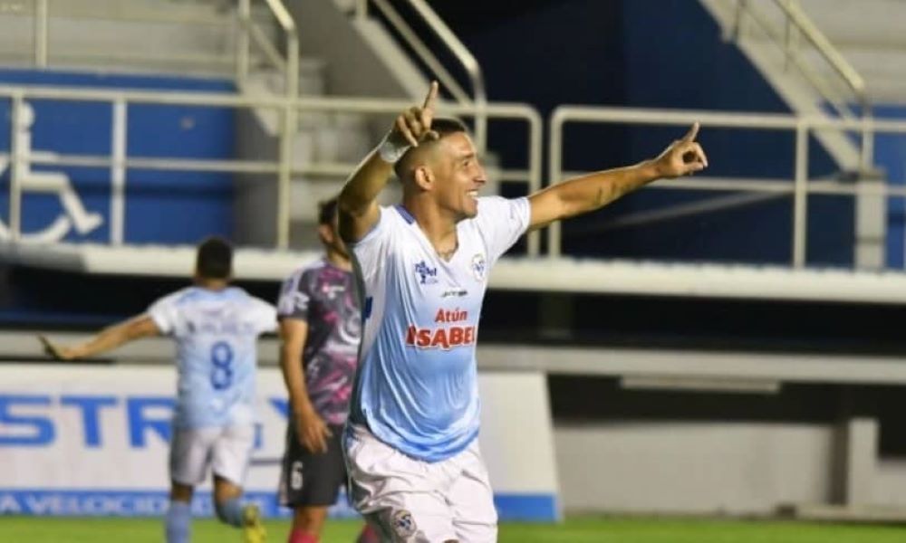 Llega ahnelado delantero a Unión San Felipe: jugó en Primera División de Ecuador