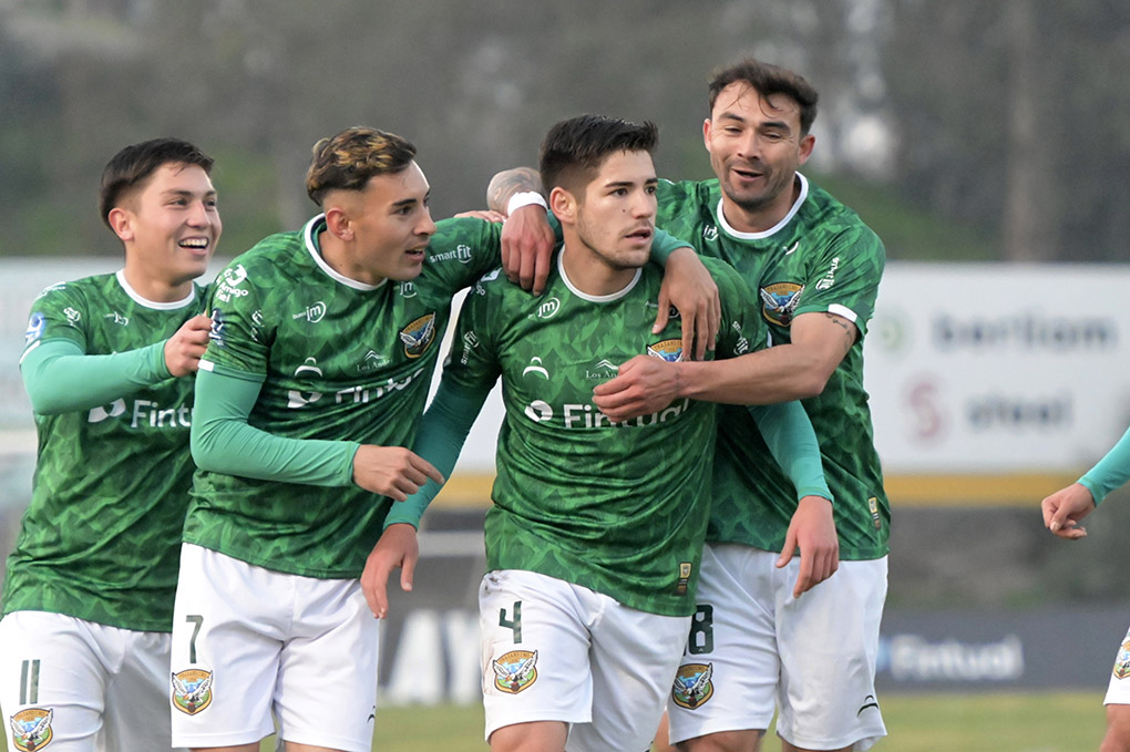 Trasandino goleó a Osorno en el regional