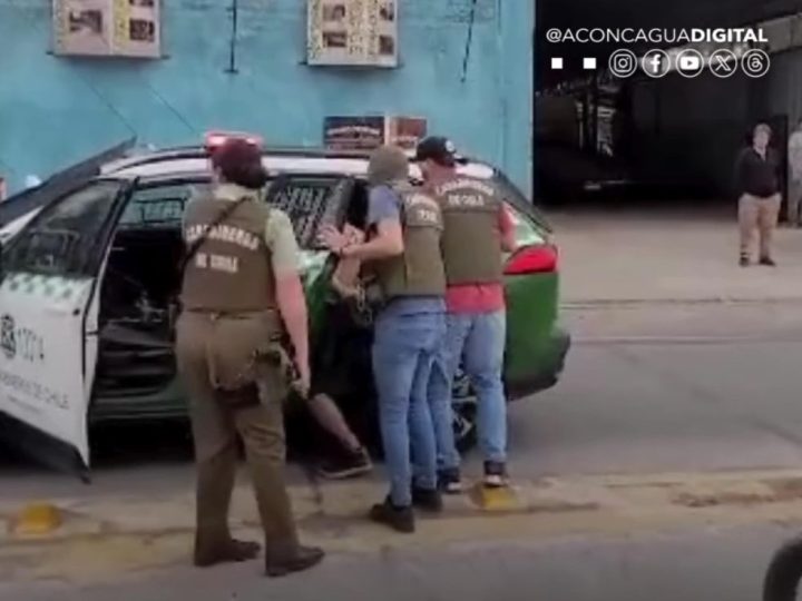 En un rápido operativo carabineros detuvo a sujeto que intimidó y robó a conductora en Avenida Encon