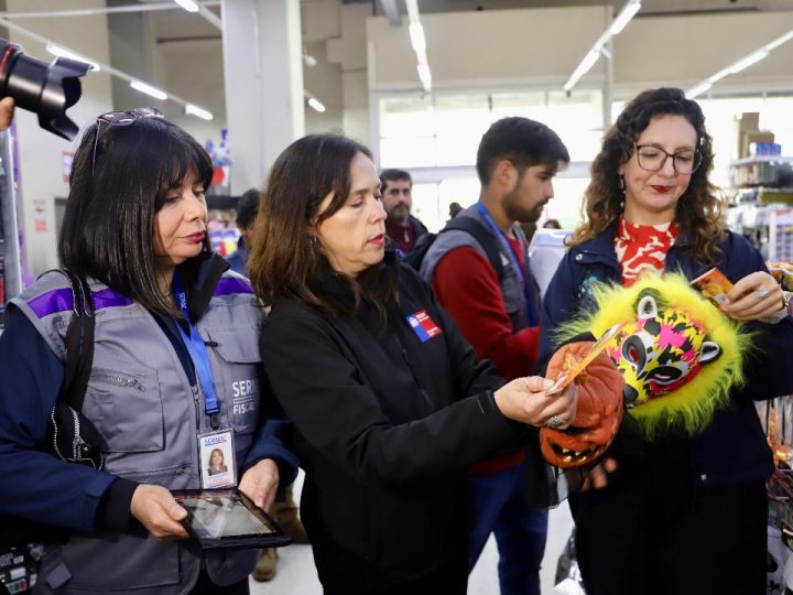 Autoridades llaman a comprar en locales establecidos los productos para celebrar Halloween