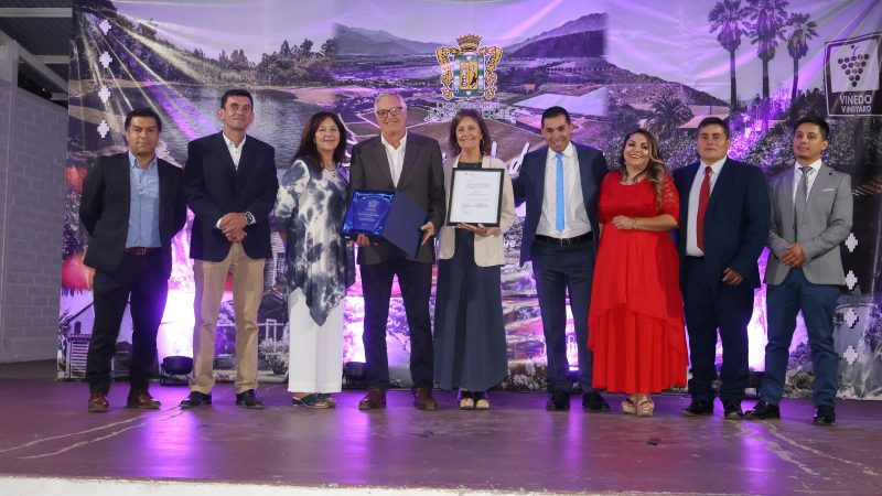 Concejo municipal entregó reconocimientos a vecinos e instituciones con motivo de 128º aniversario de Panquehue