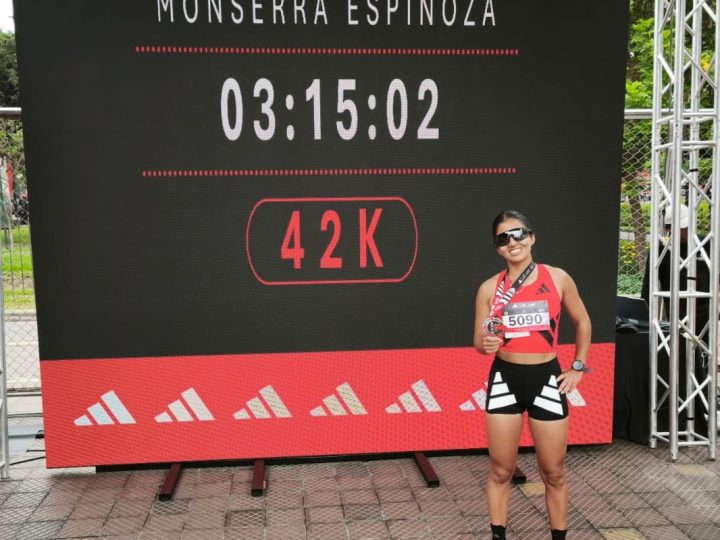 Atleta andina Monserrat Espinoza fue la mejor chilena en el Maratón de Lima 2025