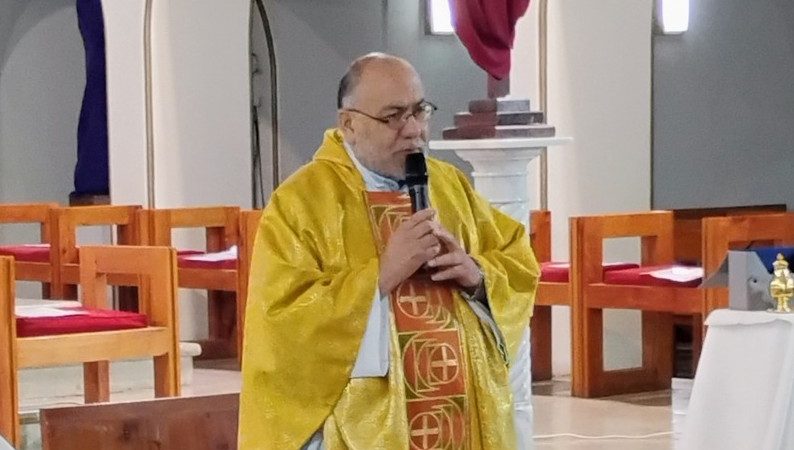 Revelan audios comprometedores de sacerdote acusado de abuso en Los Andes