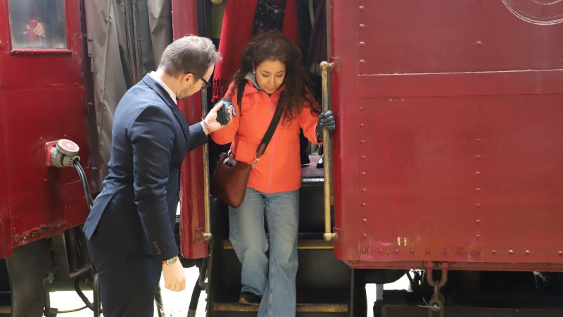 Histórico regreso del Tren del Recuerdo marca nueva etapa turística en el Valle de Aconcagua