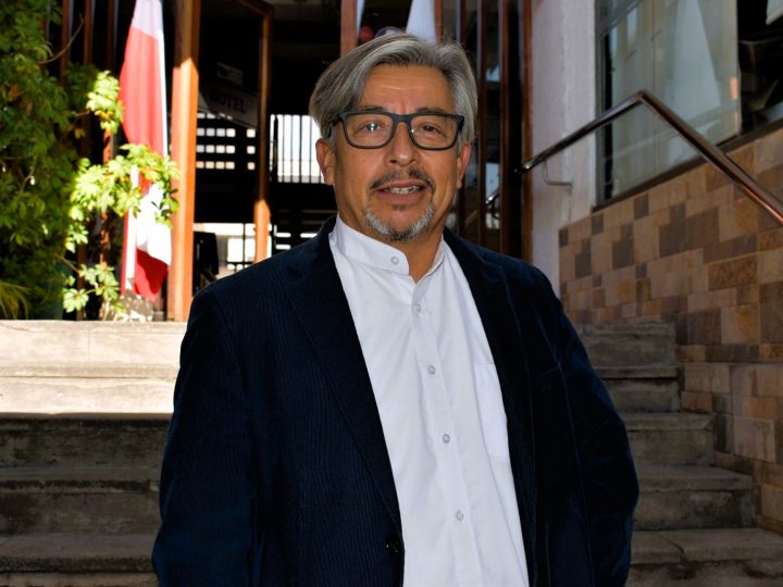 Servicio Electoral ratificó la candidatura a diputado del Dr. Luis Foncea por la Quinta Región Cordillera