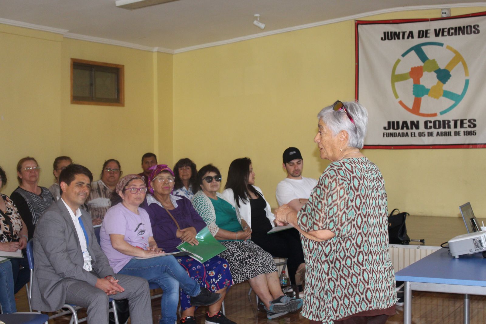 Hospital San Francisco de Llay Llay da inicio a taller para fortalecer las habilidades de cuidadores y cuidadoras de la comuna