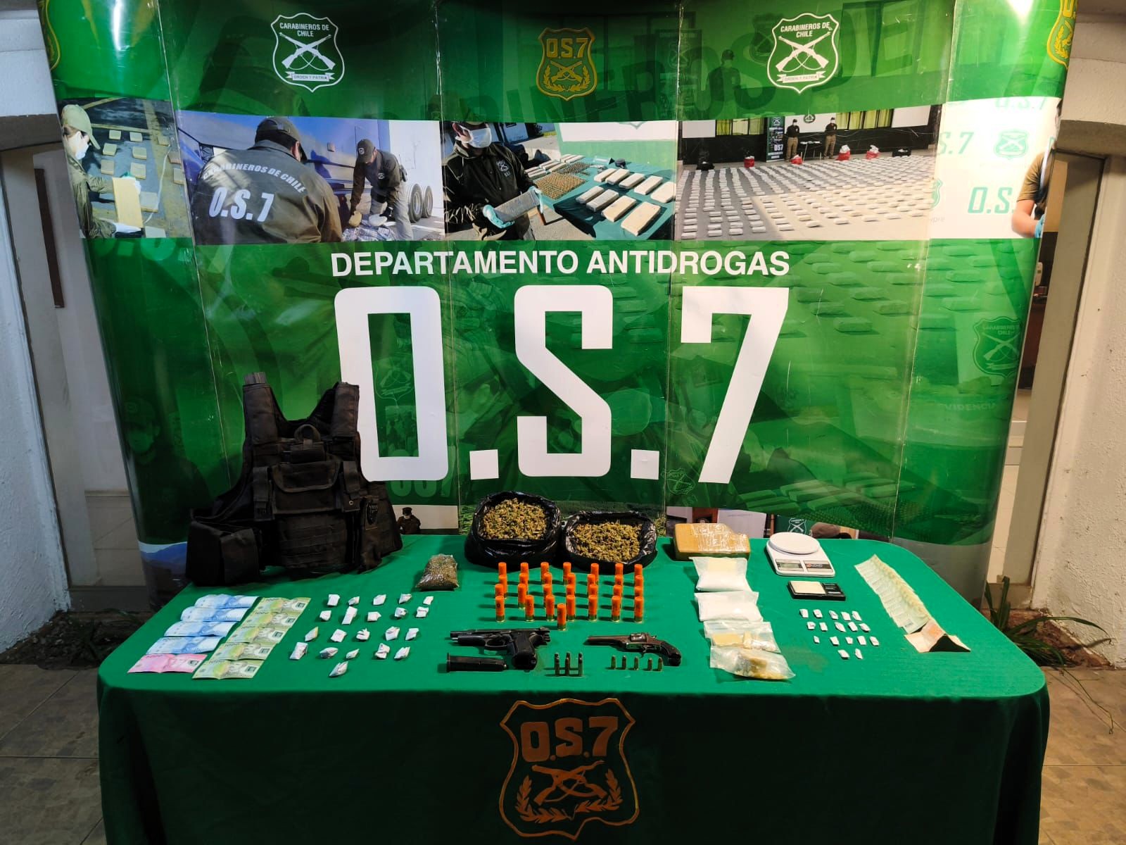 Dos detenidos por tráfico de drogas y control de armas tras allanamientos en La Ligua