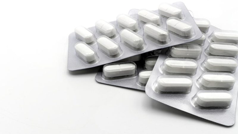 El “reto del paracetamol” ya está en Chile: la peligrosa moda viral que puede terminar en trasplantes o muerte