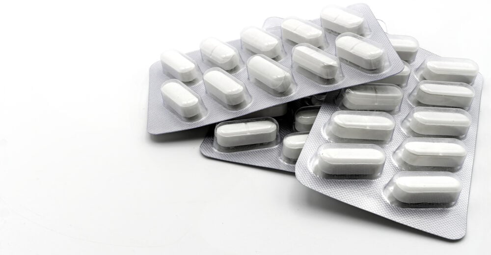 El “reto del paracetamol” ya está en Chile: la peligrosa moda viral que puede terminar en trasplantes o muerte