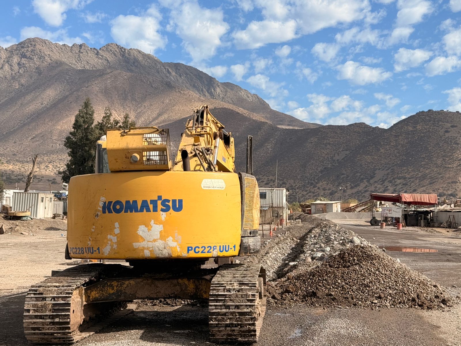 Municipalidad de San Felipe encabeza desalojo de terreno ocupado ilegalmente por Áridos Córdova en sector Tres Esquinas