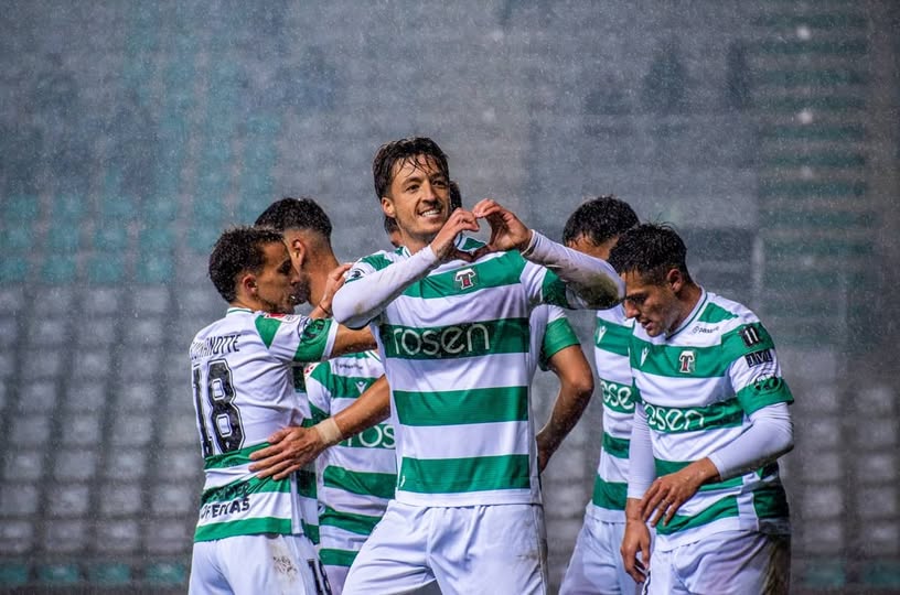 Humillante goleada: Unión San Felipe cae sin respuestas ante Deportes Temuco en el Germán Becker