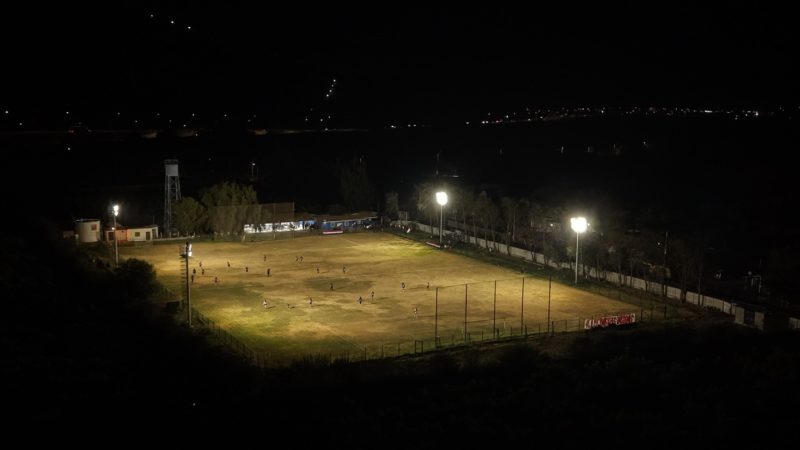 Inauguran millonarias mejoras en el campo deportivo del Club La Estancilla en Llay Llay