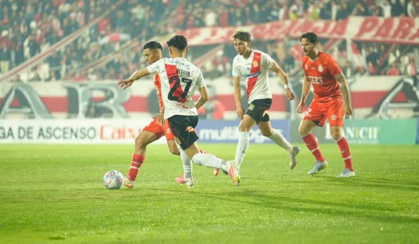 Unión San Felipe vuelve a caer y se complica en la parte baja tras perder 2-0 ante Curicó Unido